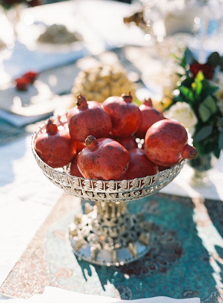 Sofreh Aghd Table Silver.jpg