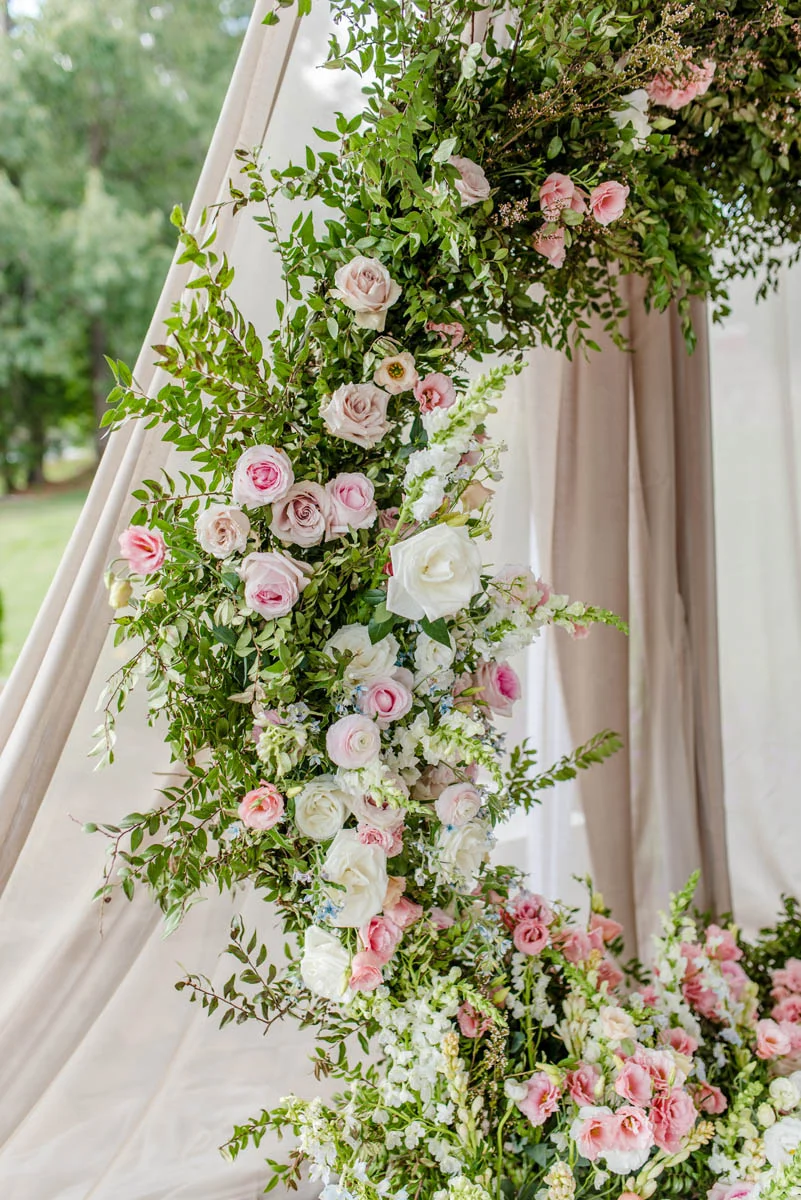 wedding ceremony flowers by Blossom Bay