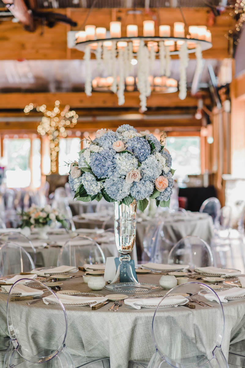 Medium height hydrangea centerpiece